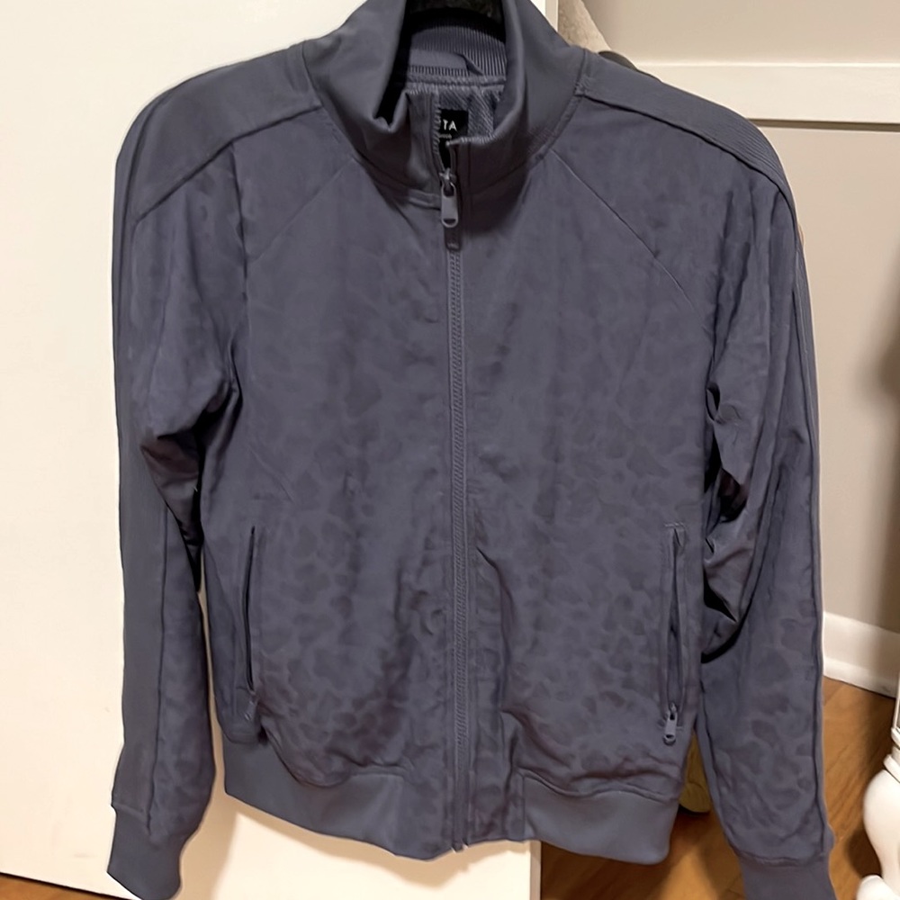 NWOT Athleta Brooklyn Bomber Jacket - size x-small - Picture 4 of 10